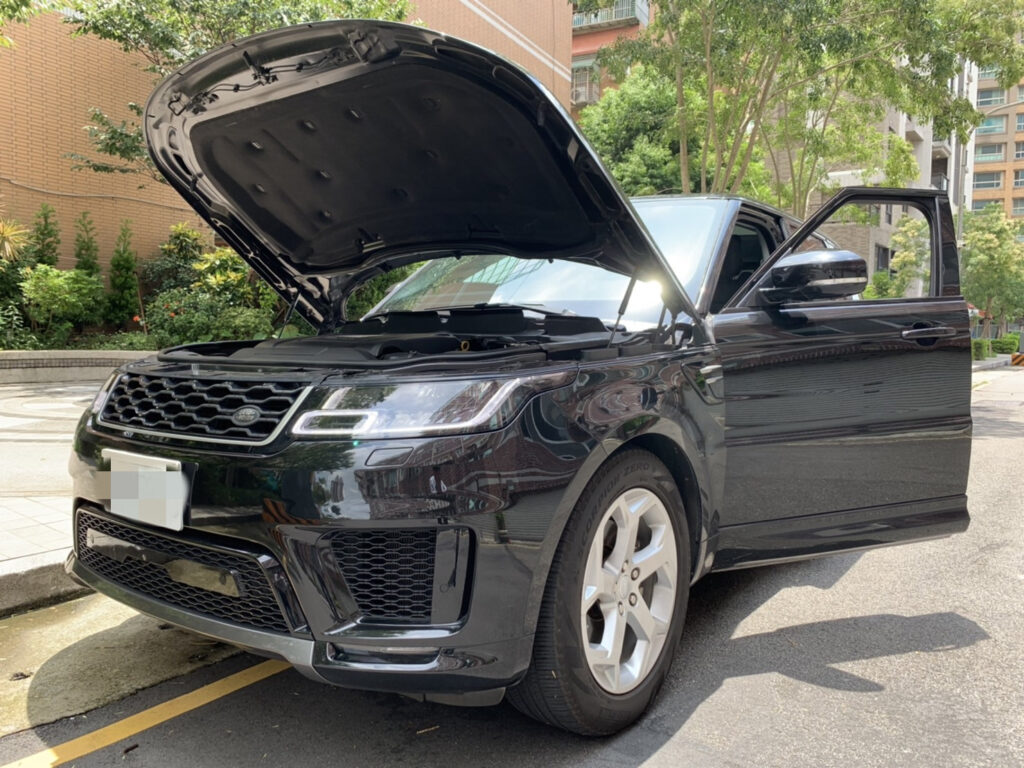 中壢嚴先生，2020 LAND ROVER SPORT (2)
